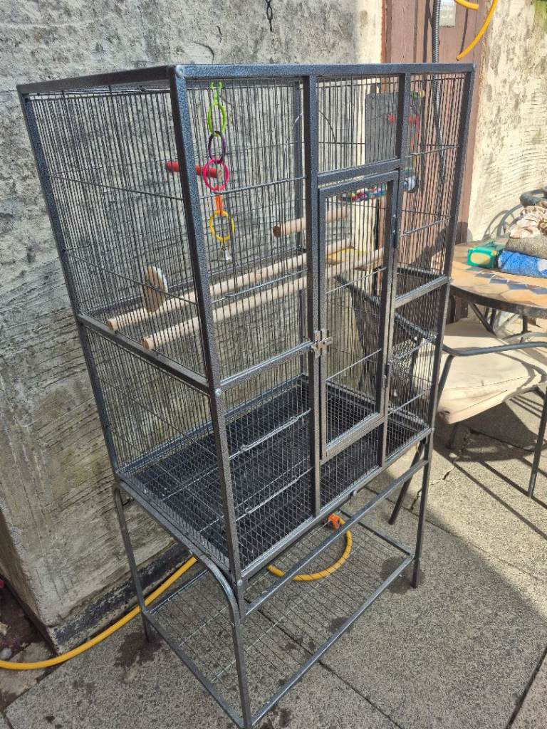 Parrot cage for sale 