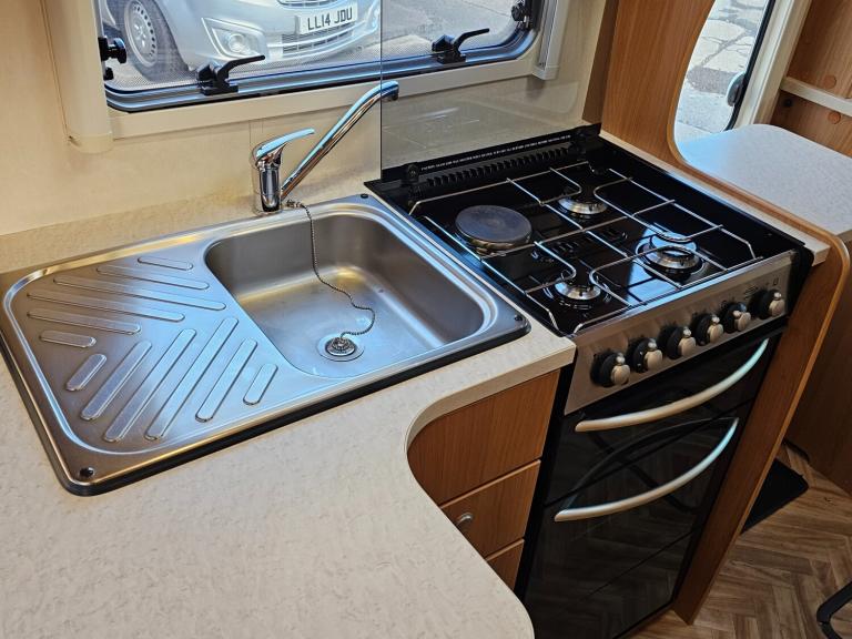 Autocruise Stardream Luxury Low Profile 2 Berth Coachbuilt Motorhome - Ducato