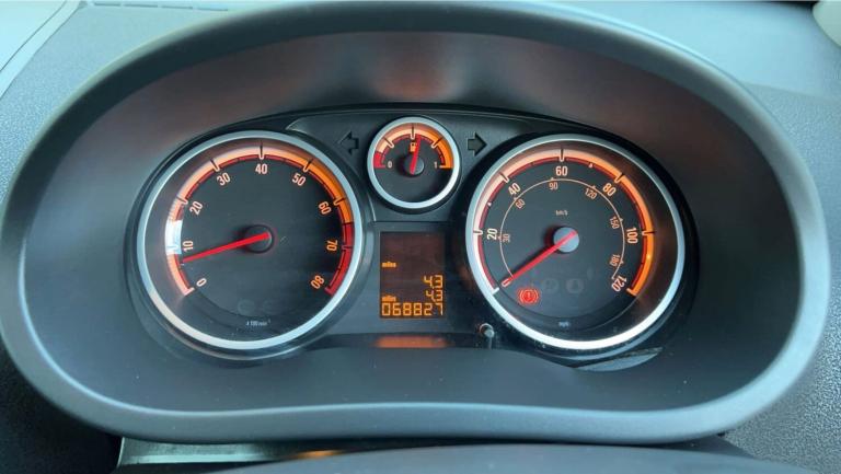 2014 Vauxhall Corsa 1.4 SXi 3dr HATCHBACK Petrol Manual