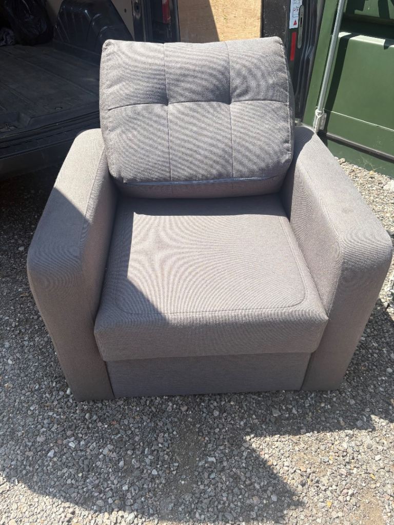 Sleep8 grey armchair 