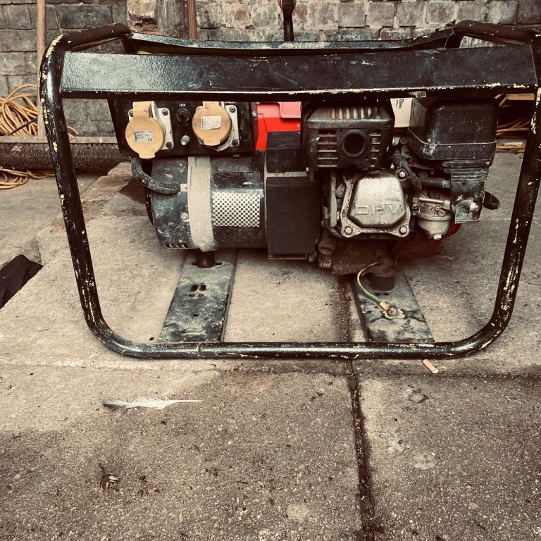 Honda GX Generator - Fair Condition, Working Order