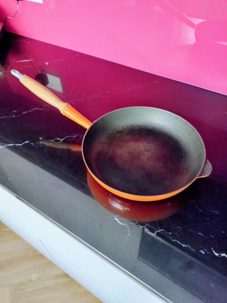 Le Creuset Cast Iron Frying pan