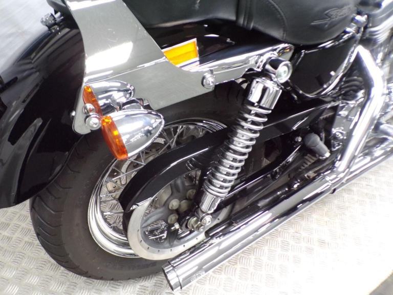 2006 HARLEY-DAVIDSON SPORTSTER 883 WITH ONLY 6873 MILES FROM NEW