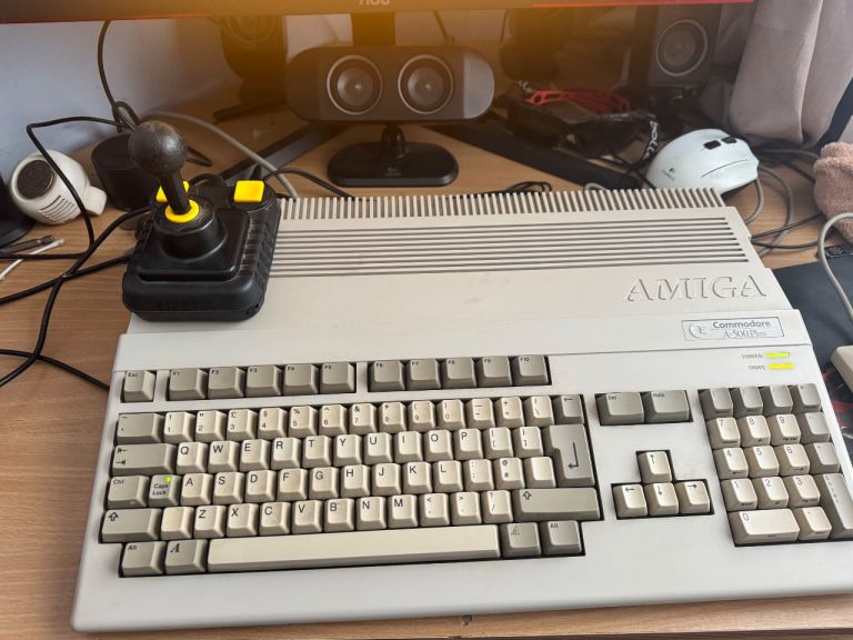 Amiga 500plus with Apollo vampire v4 