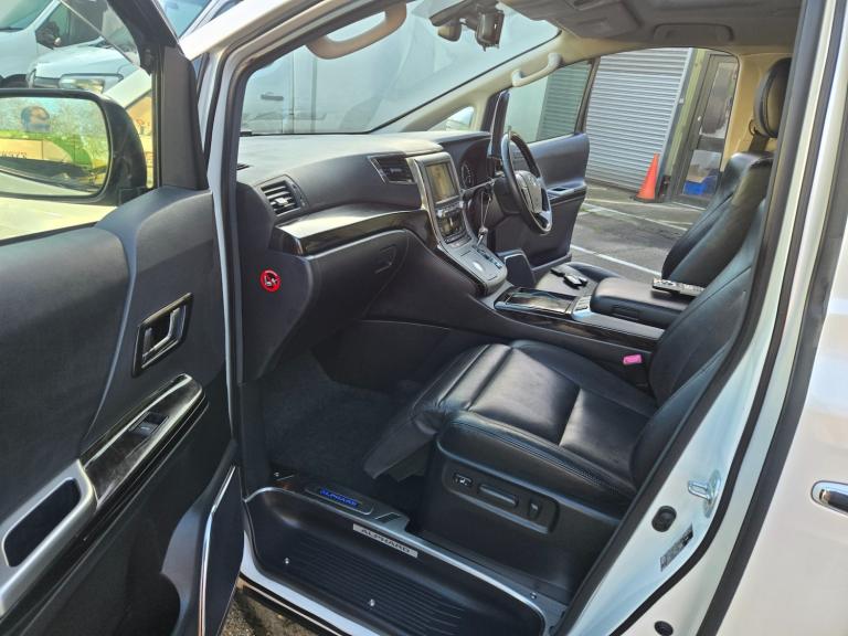 2014 Toyota Alphard Vellfire Hybrid SR premium package dual Sunroof ULEZ  MPV Petrol/Electric Hyb...