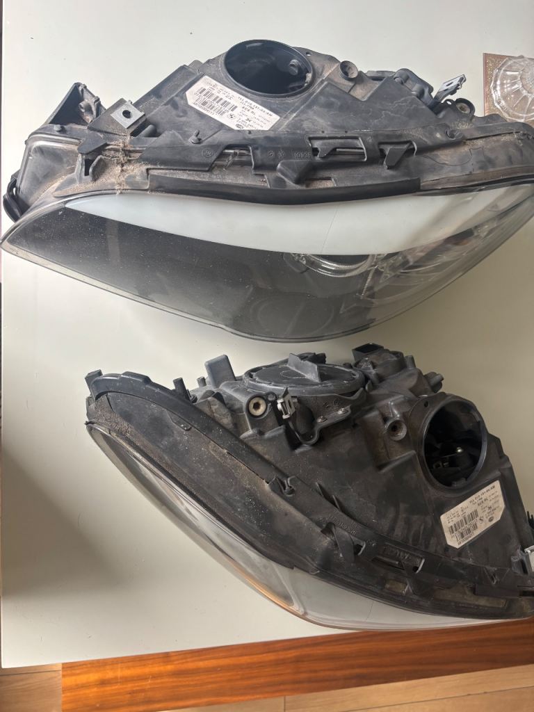 Genuine BMW 5 series 520D 2012 pair of headlights 