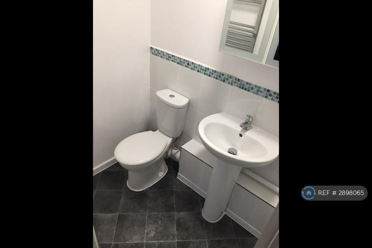 1 bedroom in Gibson Close, Stafford, ST16 (#2898065)