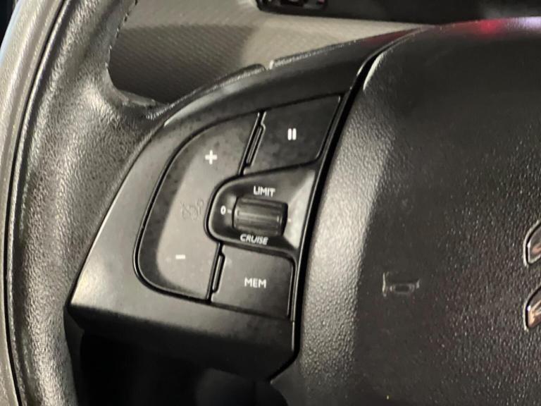 CITROEN C4 CACTUS 1.6 BlueHDi Feel Euro 6 5dr 2016