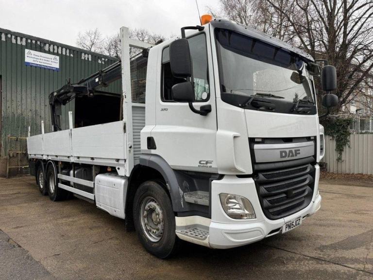 2015 DAF CF-370 6X2 CRANE VEHICLE