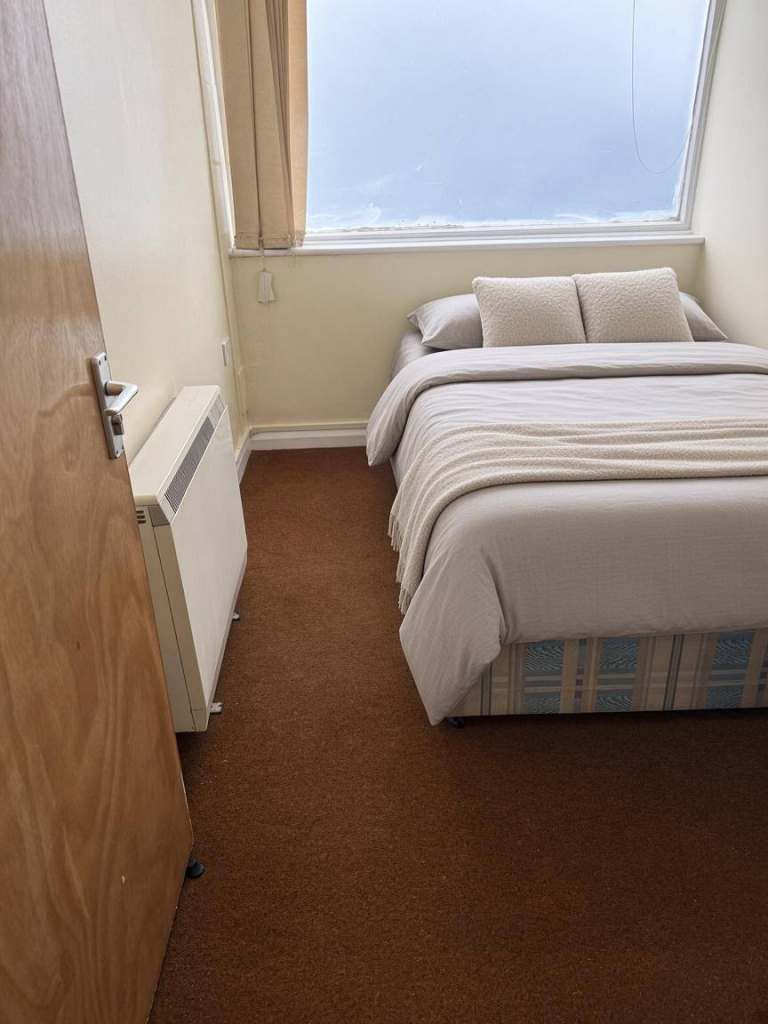 Rooms for rent in Leyton