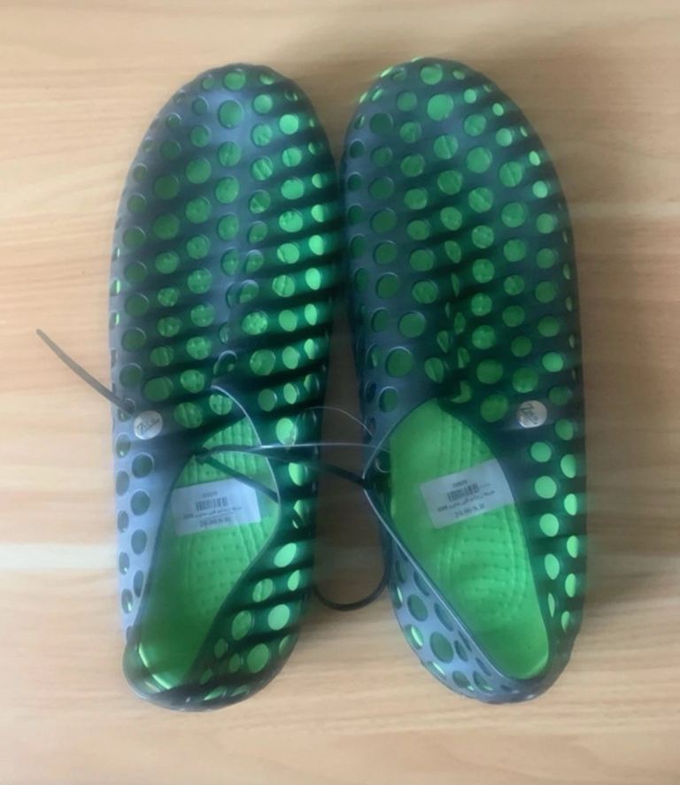 ZMS Men's Beach Shoes Green. Size 43. Brand New. Never Worn