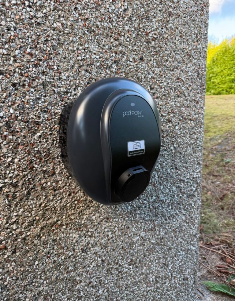 7.4kW EV Chargers incl. install