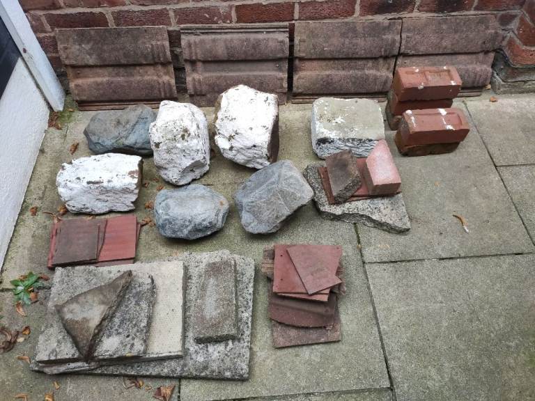 Garden rocks, stones, flags, tiles, paving, bricks - miscellaneous assortment