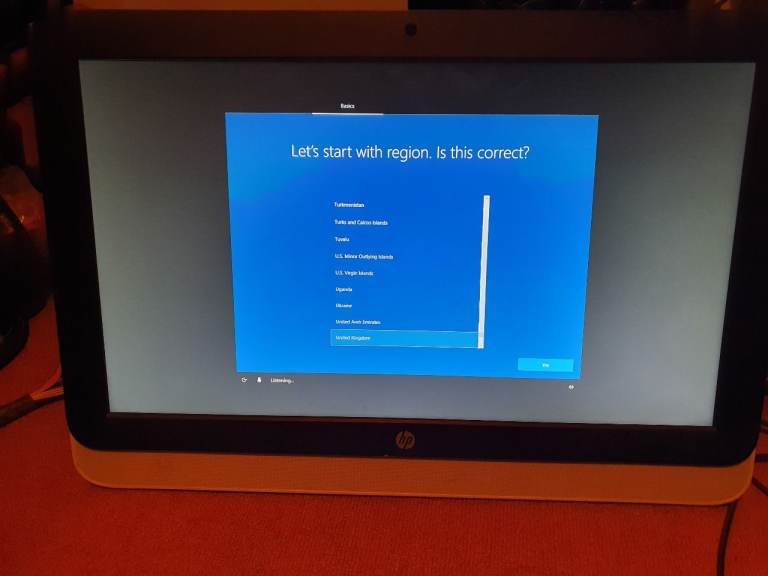 HP AIO Computer 22-3100na, Intel Celeron, 4GB RAM, 1TB HDD, 22 inch, WIFI, (HAS A BIT OF PROBLEMS)