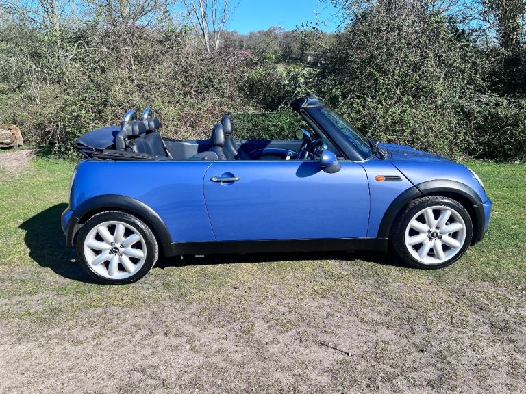 Mini, CONVERTIBLE, Convertible, 2005, Manual, 1598 (cc), 2 doors