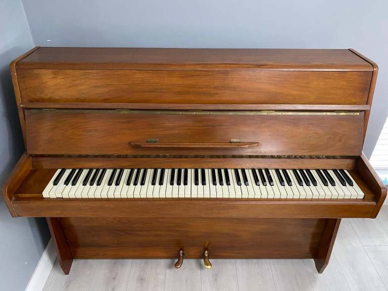 Danemann piano