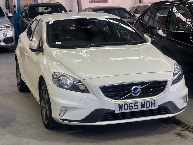 2015 Volvo V40 T2 [122] R DESIGN 5dr HATCHBACK PETROL Manual