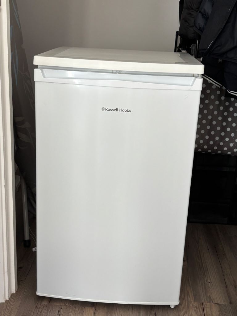 Russell hobbs under counter freezer