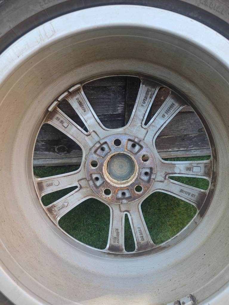Bmw alloy rims and winter tyres