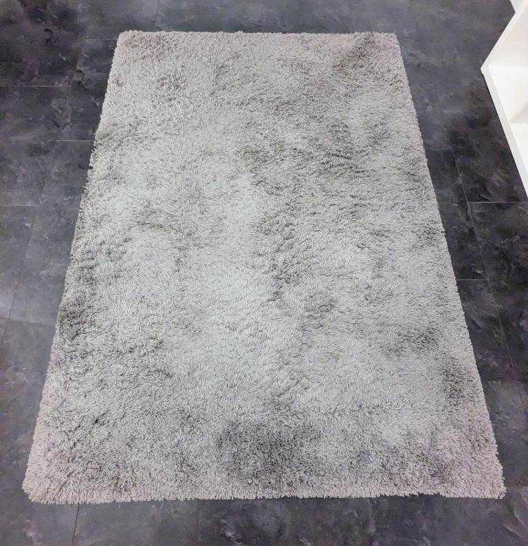 IKEA Hampen Grey Rug / Size 195cm x 133cm x 1.8cm / High Pile Medium Rug / RRP £30 *NOW £3*