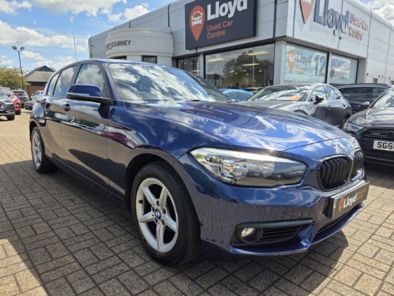 BMW 1 SERIES 118d SE 5dr [Nav/Servotronic]