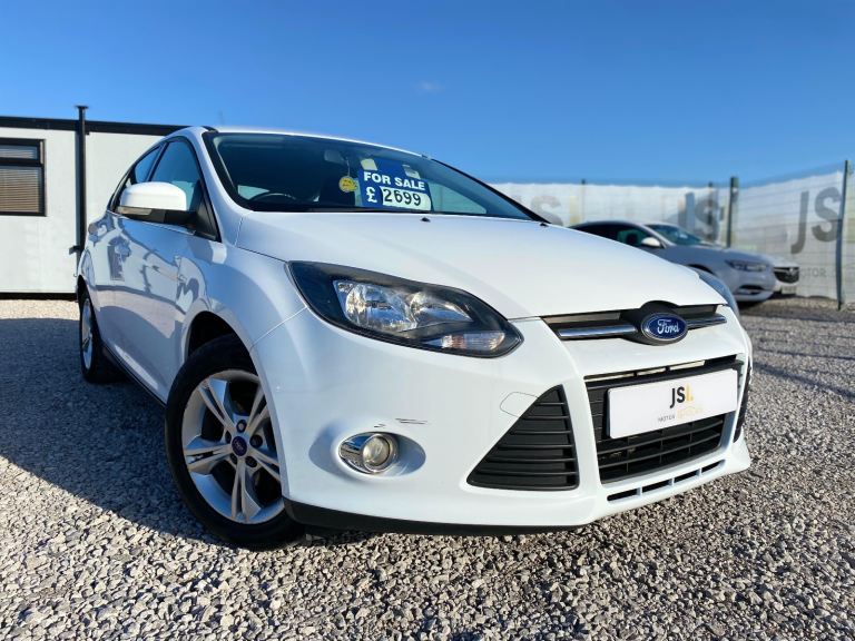 Ford, FOCUS, Hatchback, 2012, Manual, 1596 (cc), 5 doors