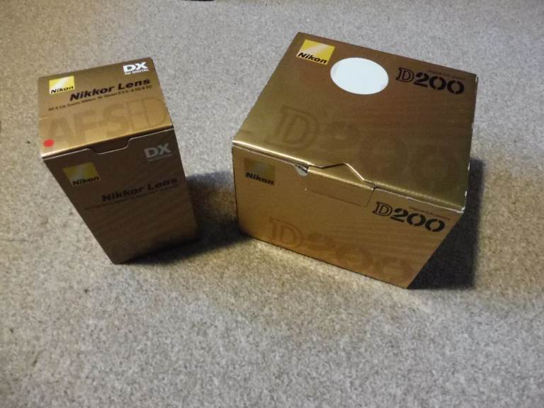 Nikon D200 Digital Camera with 18-70mm AF-DX Lens