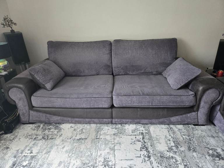 4 Seater Sofa & Chair