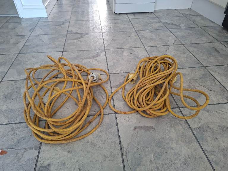 110v extension leads 