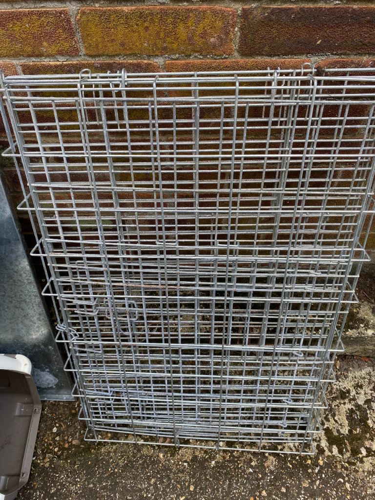 Dog crate extra large 
