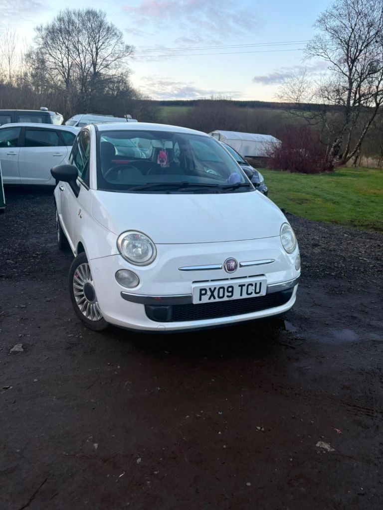 Fiat 500 Pop Hatchback, White with red interior, 2009, Manual, 1242 (cc), 3 doors