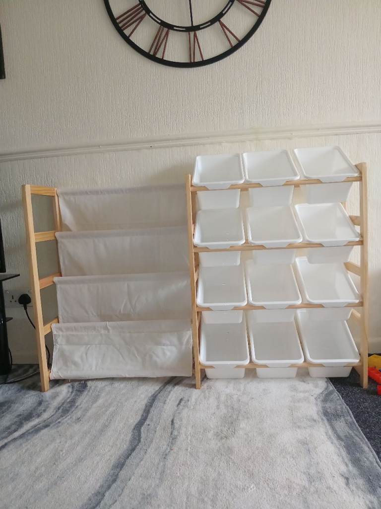 Kids Toy and book Storage Unit with Bins – good as new never used 