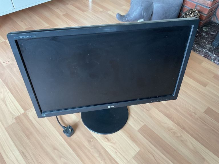 LG FLatron monitor 27 inch computer screen