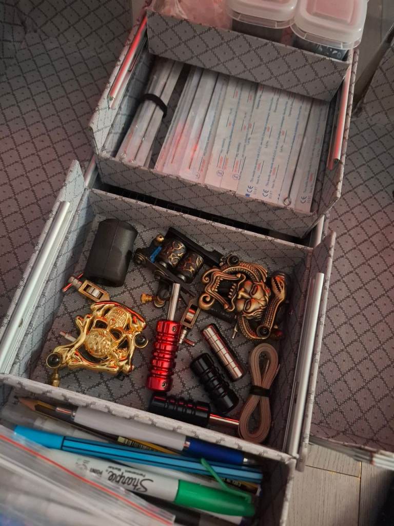Tattoo kit 