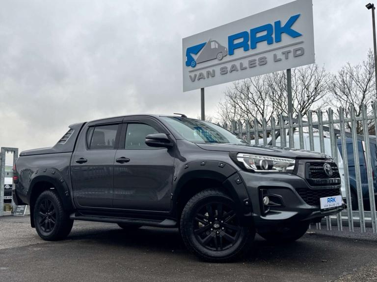 2019 Toyota Hilux Invincible X D/Cab Pick Up 2.4 D-4D PICK UP DIESEL Manual
