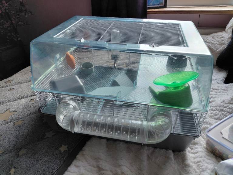 Hamster cage