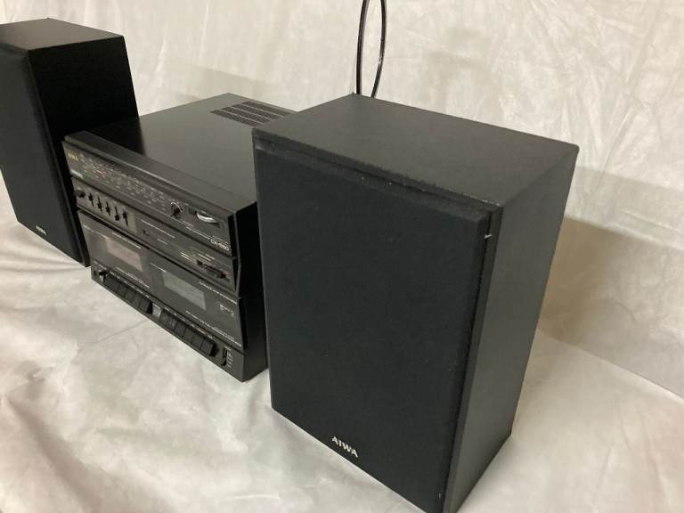 Vintage AIWA CX-550 Stereo Component System (Amp,Tuner,EQ,Twin Cassette, Speakers)
