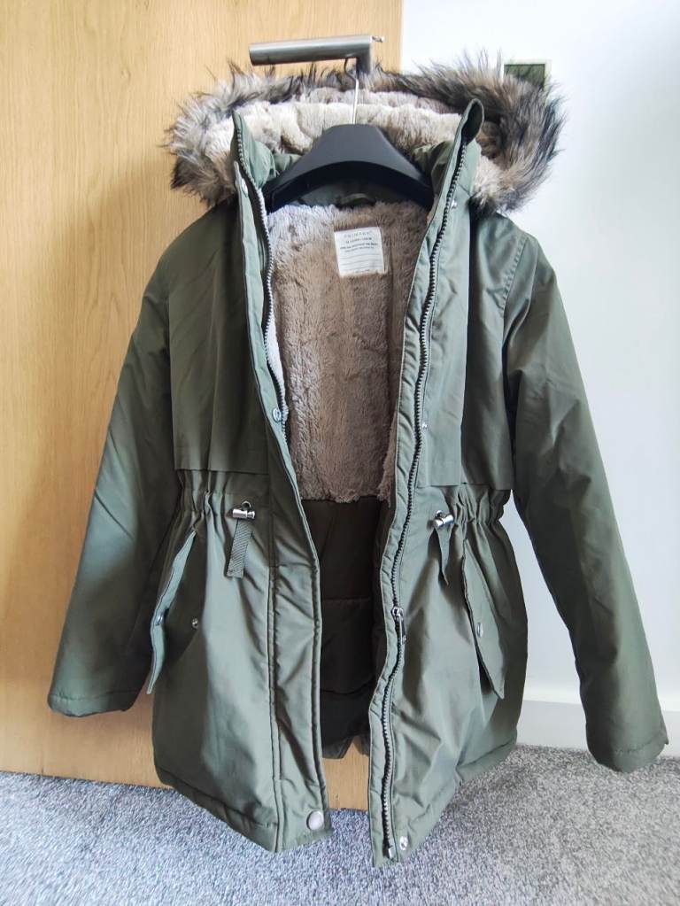 Khaki Green Parka Jacket with Faux Fur Hood – Good Condition