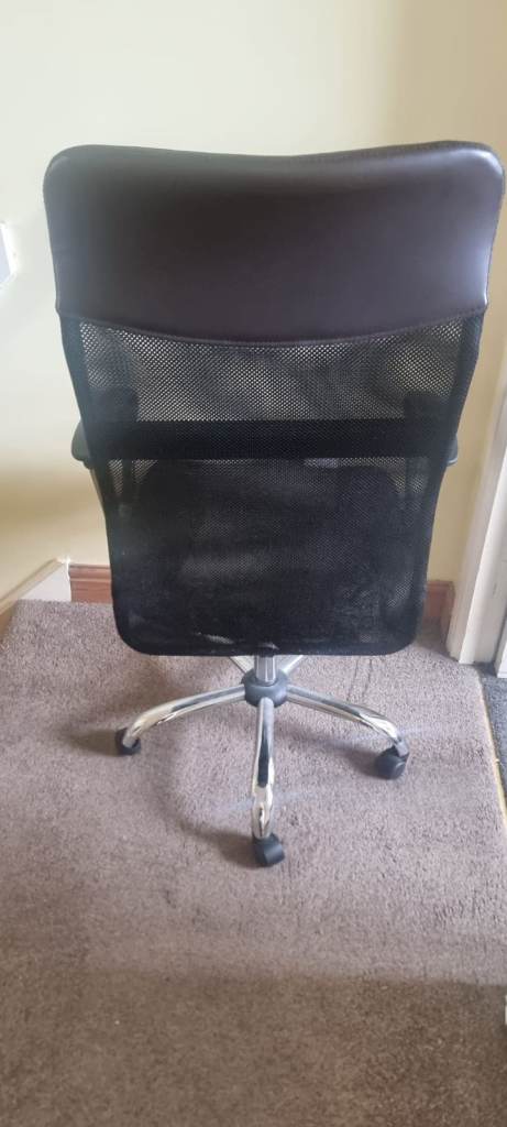 Black Office Chair