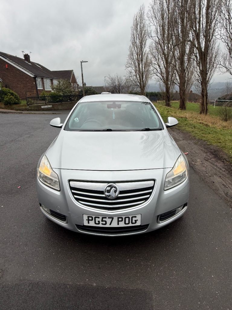 Vauxhall, INSIGNIA, Hatchback, 2009, Manual, 1956 (cc), 5 doors