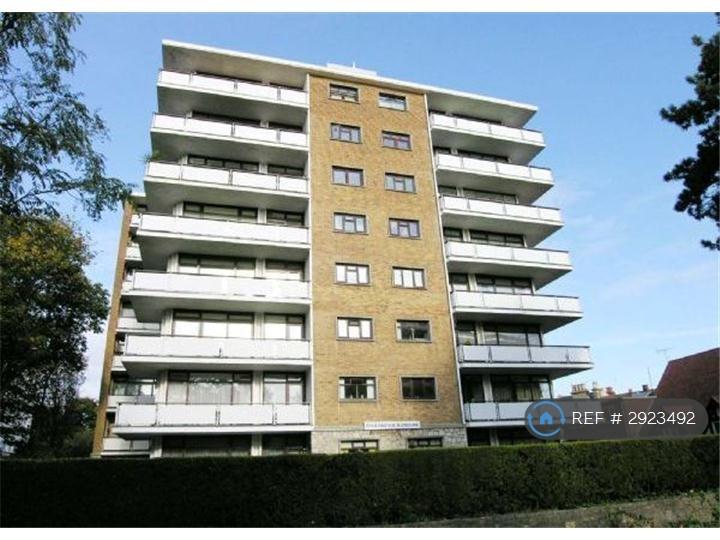 2 bedroom flat in Bath Road, Bournemouth, BH1 (2 bed) (#2923492)