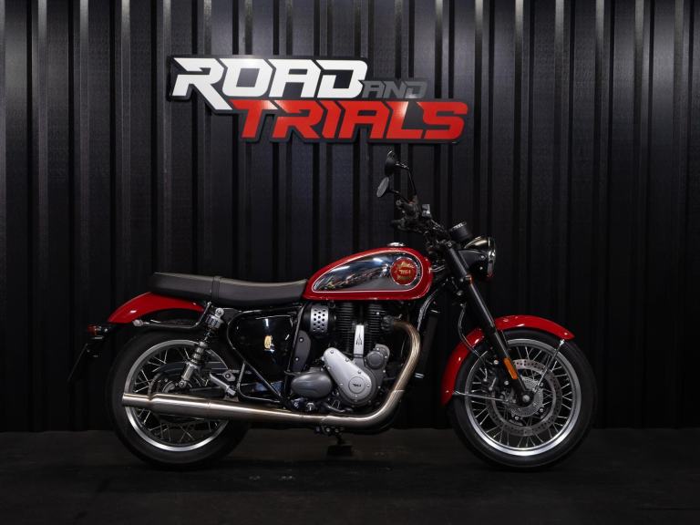 2024 BSA Gold Star 650 - SUPERB - ONLY 185 MILES FROM NEW