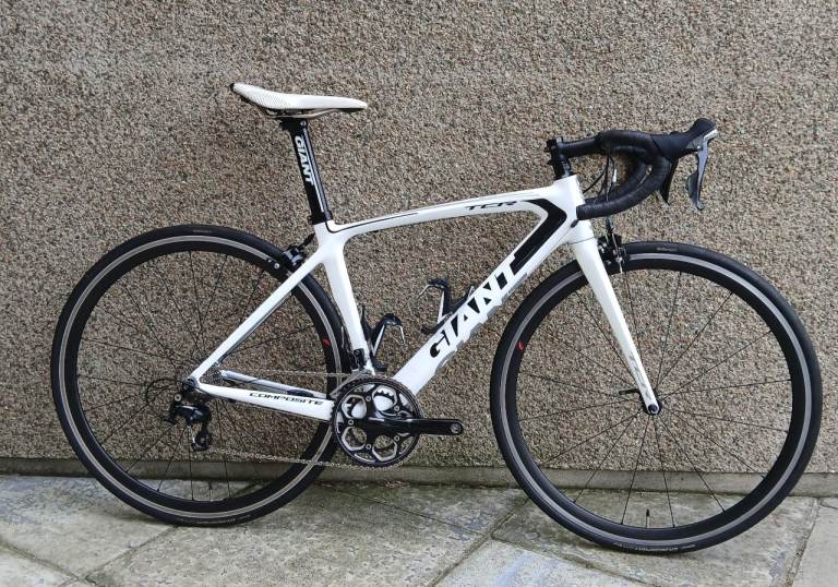 Giant TCR Carbon Road Bike 