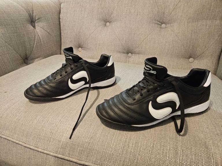 image for Astro turf football boots