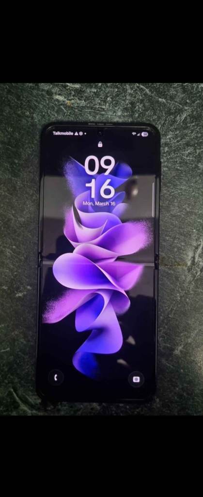 Samsung galaxy flip z3 