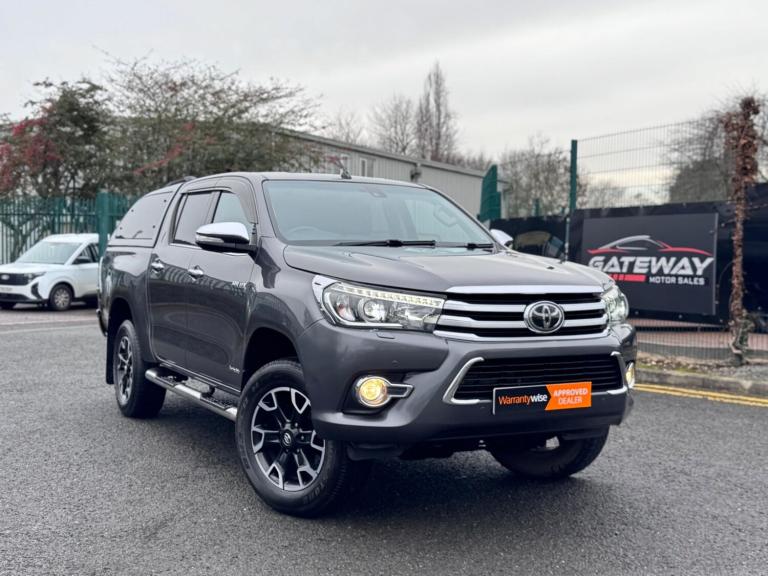 2016 Toyota Hilux Invincible X D/Cab Pick Up 2.4 D-4D PICK UP DIESEL Manual