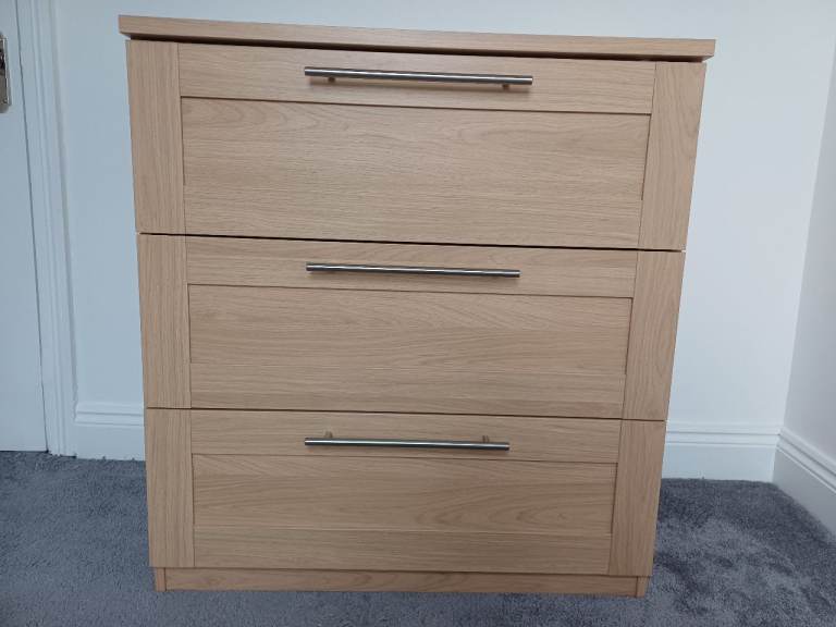 Three drawer funiture