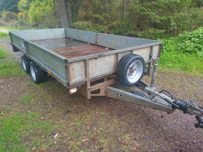 Ifor Williams LM146 trailer with ramps 