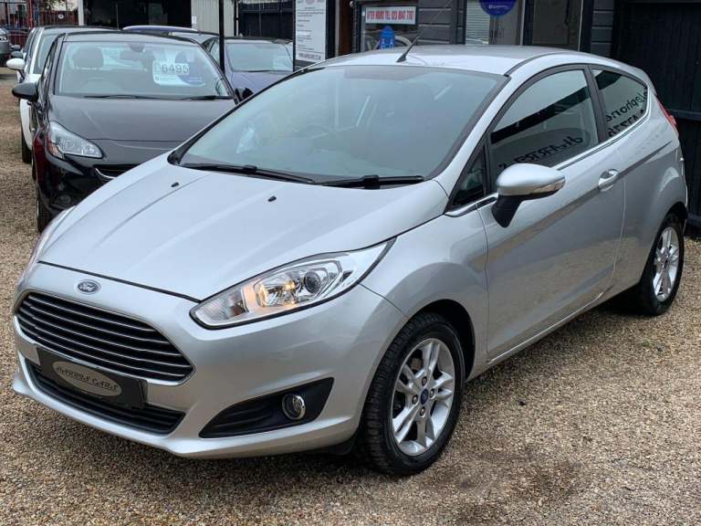 2016 Ford Fiesta 1.25 Zetec Hatchback 3dr Petrol Manual Euro 6 (82 ps) 12 MONTHS AA, FRESH S HATC...