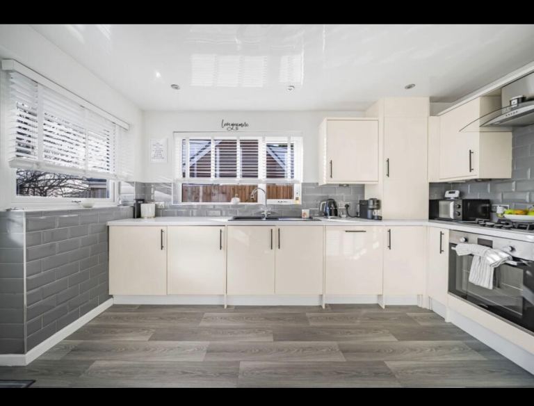 Laminate flooring